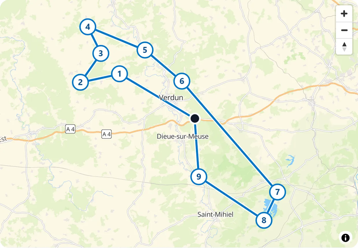 Carte du circuit : départ du Rozelier, puis Mémorial de la Cote 304, Butte de Vauquois, Mémorial américain de Montfaucon-d'Argonne, Cimetière américain de Romagne-sous-Montfaucon, Cimetière allemand de Consenvoye, Ossuaire et fort de Douaumont, Étangs de Lachaussée, Lac de Madine et butte de Montsec, Fort de Troyon, et retour.